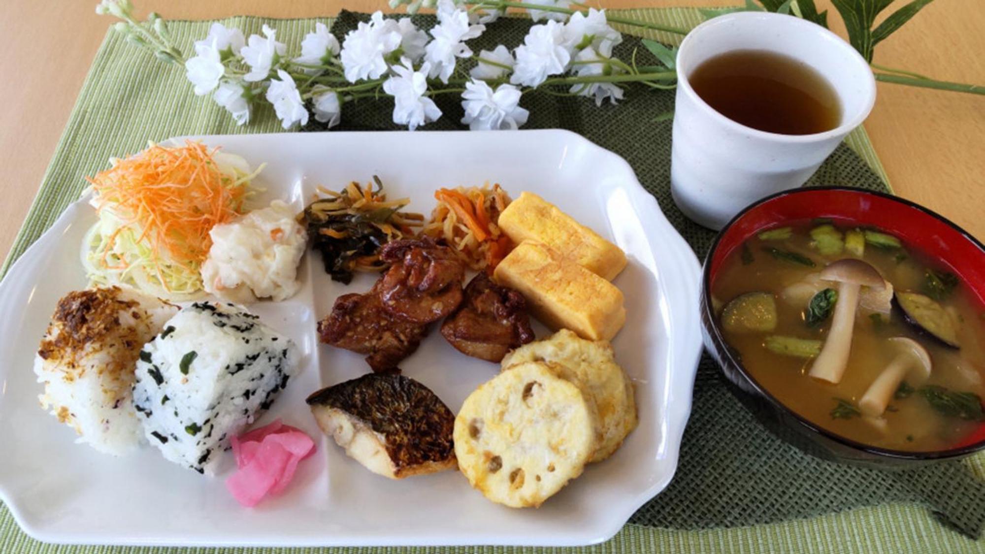 Toyoko Inn Higashi Hiroshima Ekimae Ngoại thất bức ảnh